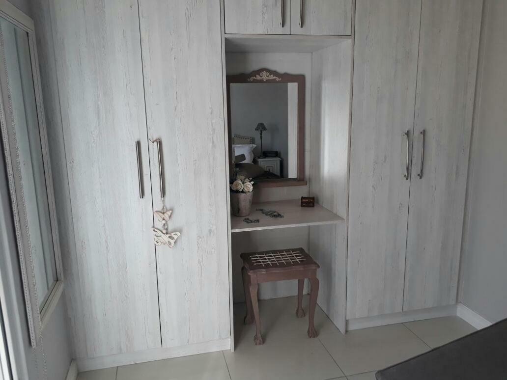 Apartment Lalapanzi Fish Hoek